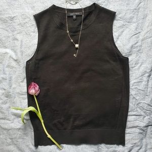*Clearance*❗❗JUDITH & CHARLES Black Sleeveless Top